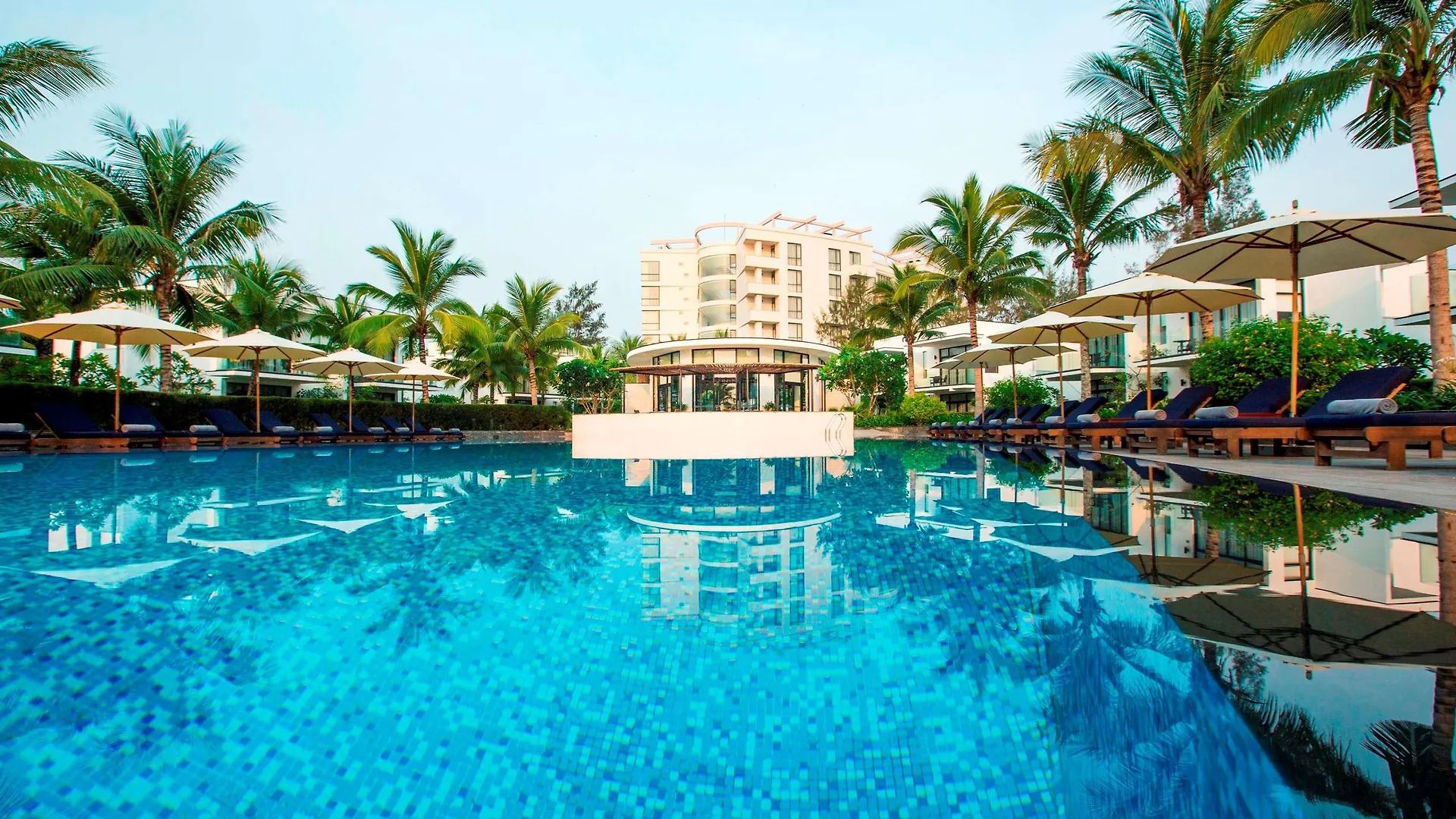 Melia Danang Beach Resort Vietnam