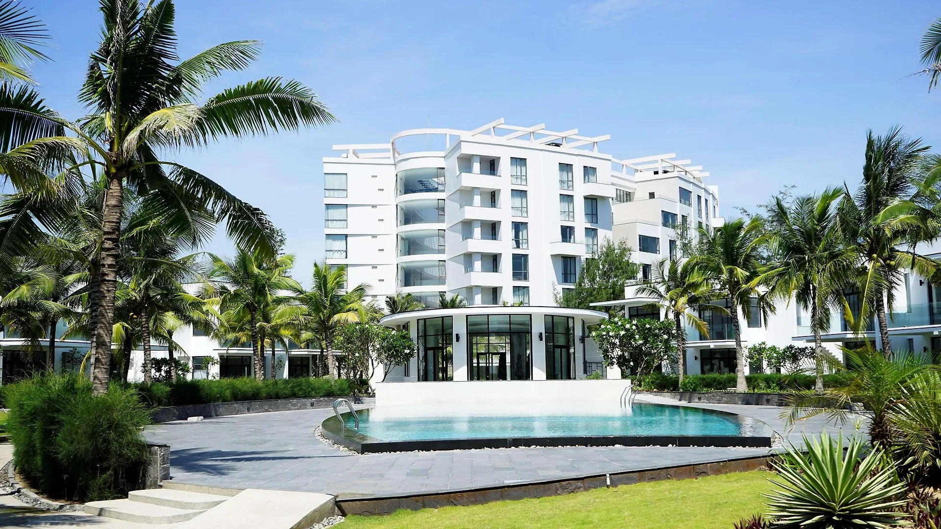 Melia Danang Beach Resort 5*, Đà Nẵng Vietnam