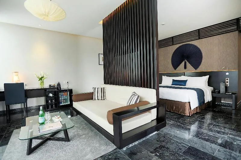 Melia Danang Beach Resort 5*, Đà Nẵng