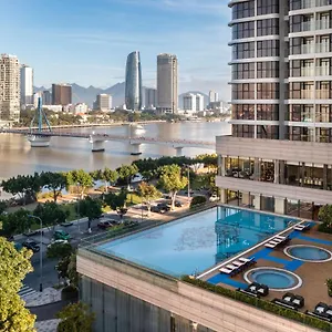 5* Hotel Meliá Vinpearl Riverfront