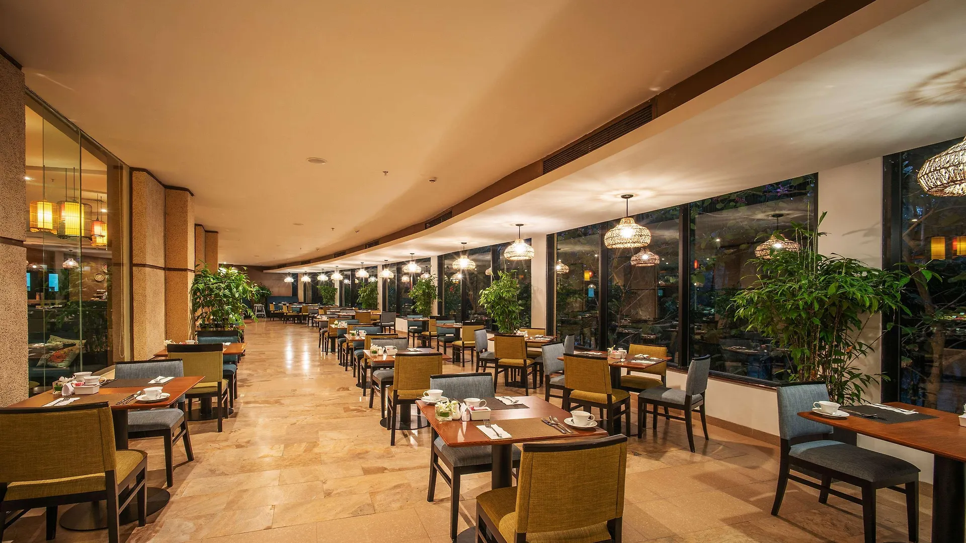 Melia Danang Beach Resort