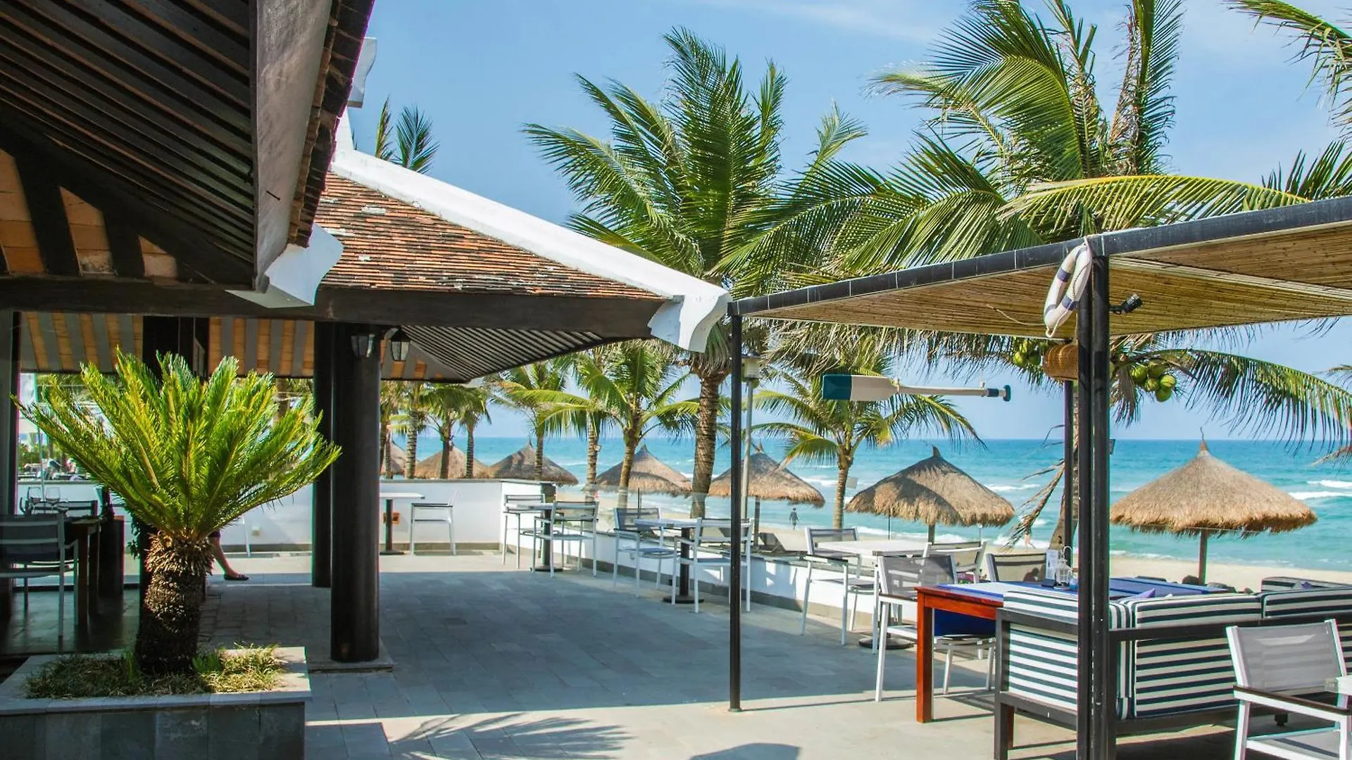 Melia Danang Beach Resort 5*, Da Nang